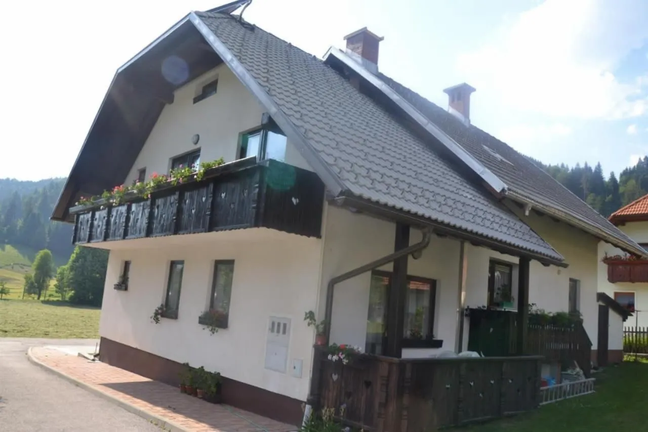 Apartmajska hiša Kot'č v Podkorenu